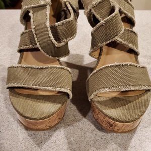 SODA OLIVE DISTRESSED HIGH WEDGE SANDLE - NEVER WORN